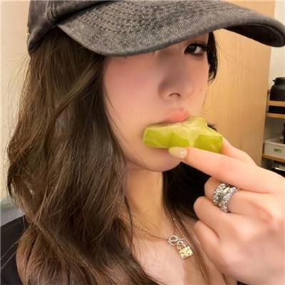 撒娇女人最好命